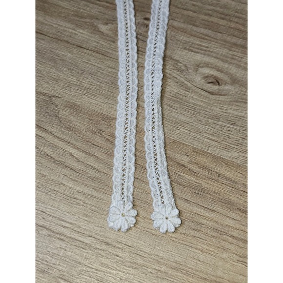 Vintage-Inspired Eyelet Lace Jabot Collar Tie-On White Cotton Prairie - Picture 7 of 8